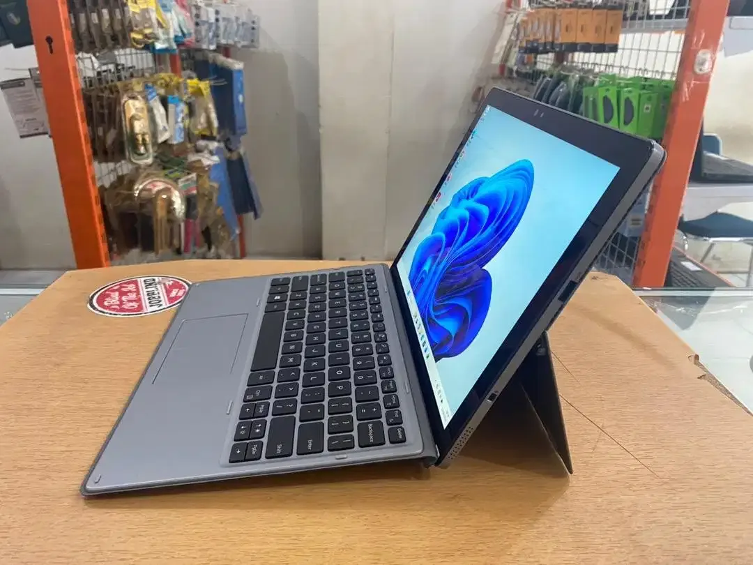 DELL Latitude 7210 2in1 Core i5Gen10 Ram 8GB SSD 256GB Slim Touchscren - Image 5 of 10