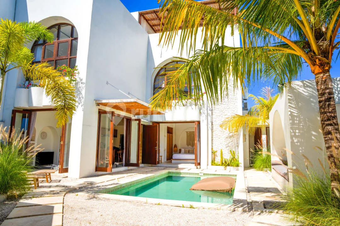 Dijual Villa Mediterania Baru 3 Kamar Ocean View di Toyaning Ungasan - Image 1 of 4
