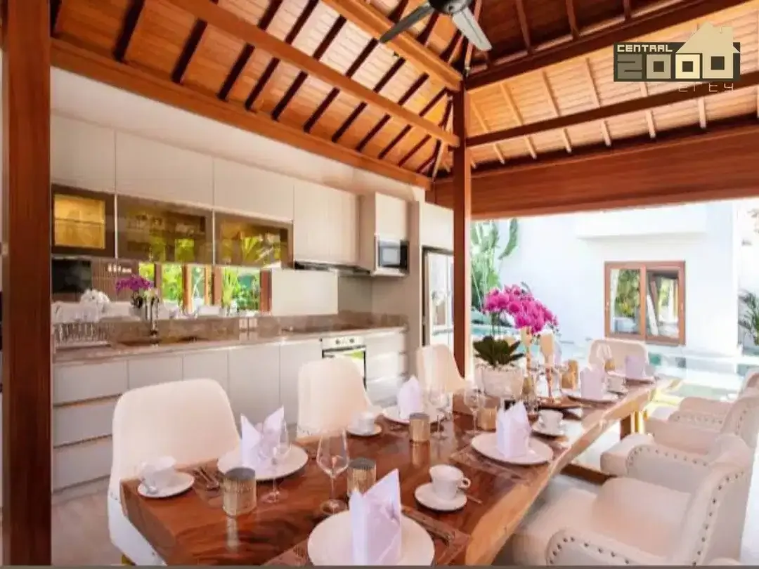Dijual / Freehold: Luxury Villa 4 Bed, Seminyak, Kerobokan, Badung, Bali - Image 4 of 10