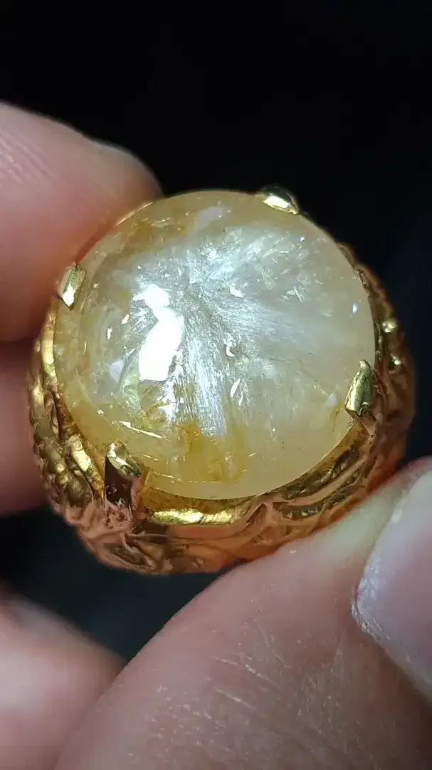 Mirah cempaka ceylon serat traphice / yellow sapphire srilanka / yakut - Image 3 of 3