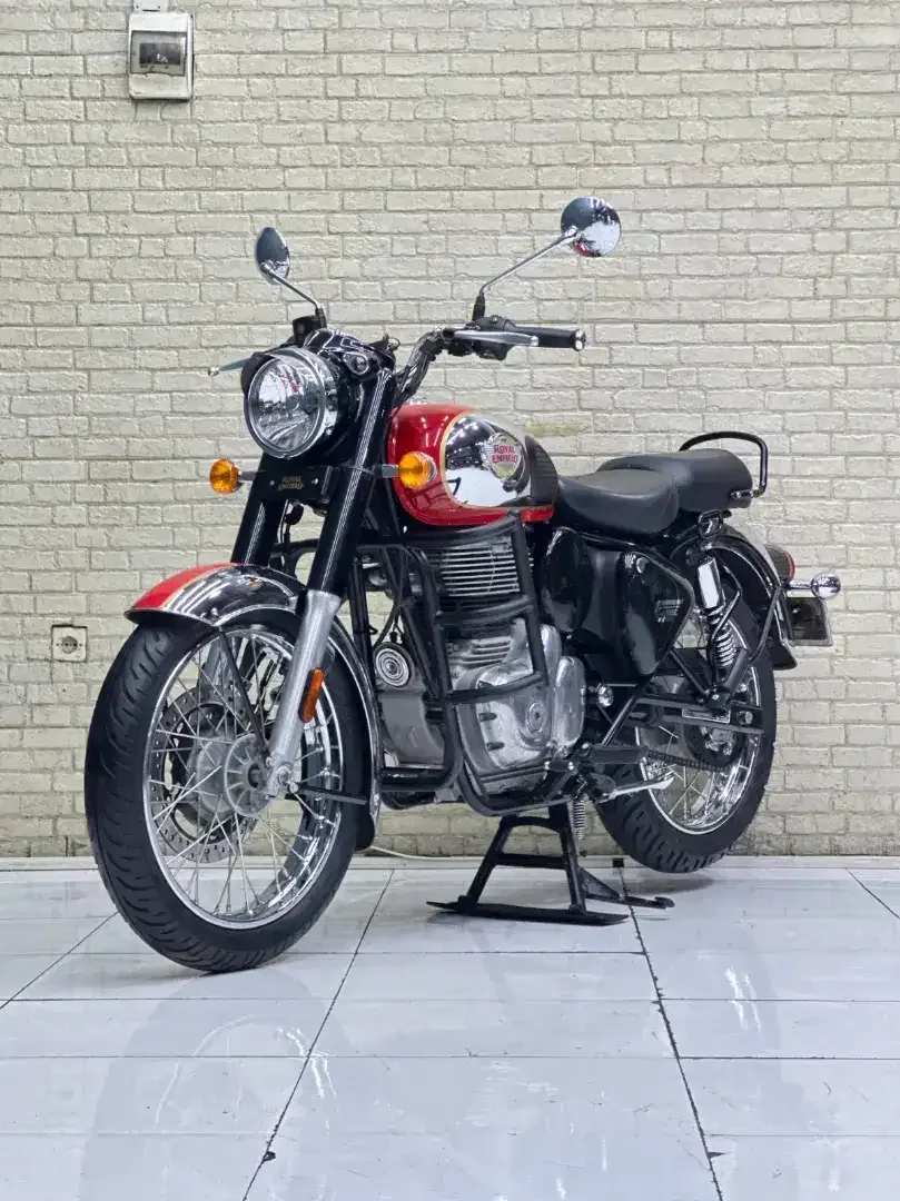 ODO 1RB PERAK‼️ Royal Enfield Clasic 350 PMK 2023 Mustika Motor malang - Image 9 of 10