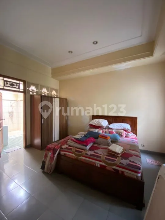 Rumah Disewakan - Lokasi Strategis di Sanur, Bali - Image 1 of 4