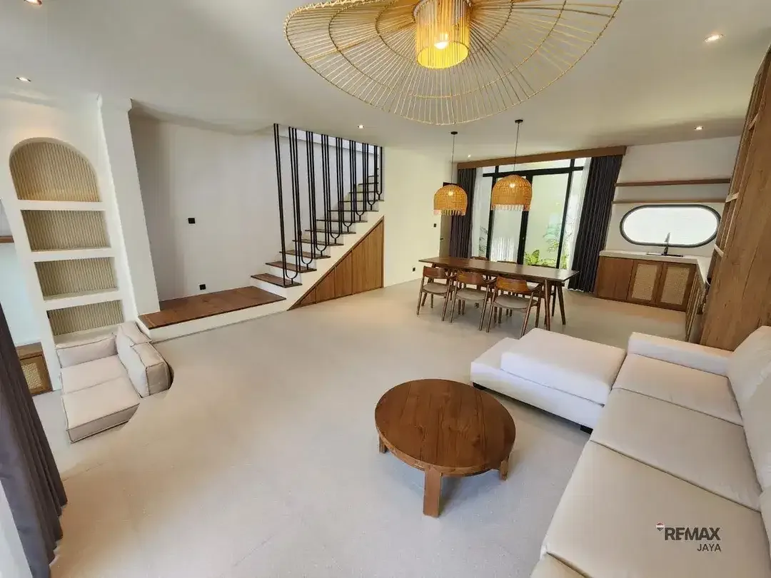 Premium 3 Bedroom Villa Near Atlas & Berawa Beach For Sale, at Canggu - Image 3 of 10