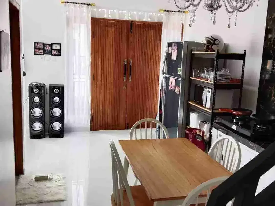 Jual Rumah 2lt Semi Furnished Lokasi Jl Tukad Pakerisan, Panjer denpasar selatan area Hunian strategis - Image 3 of 8
