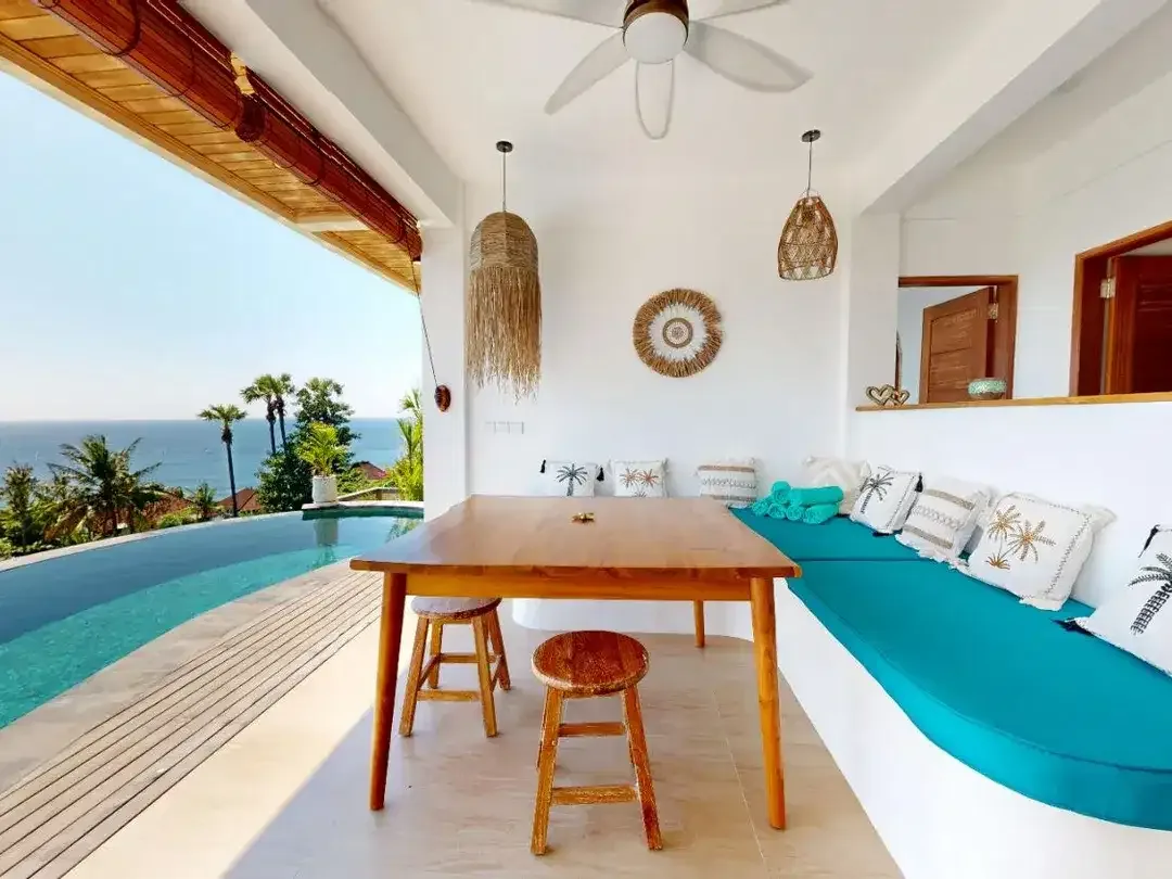 VILLA FOR SALE IN LIPAH, BUNUTAN, ABANG – 180° SEA VIEW & PRIVATE INFINITY POOL - Image 5 of 10
