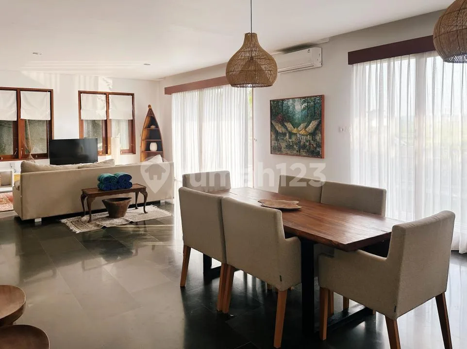 Quiet 3 Bedrooms Private Pool Fully Furnished Villa Near Canggu And Nuanu City With Rice Field Views, Gated Community +24 Hour Security - Image 3 of 4