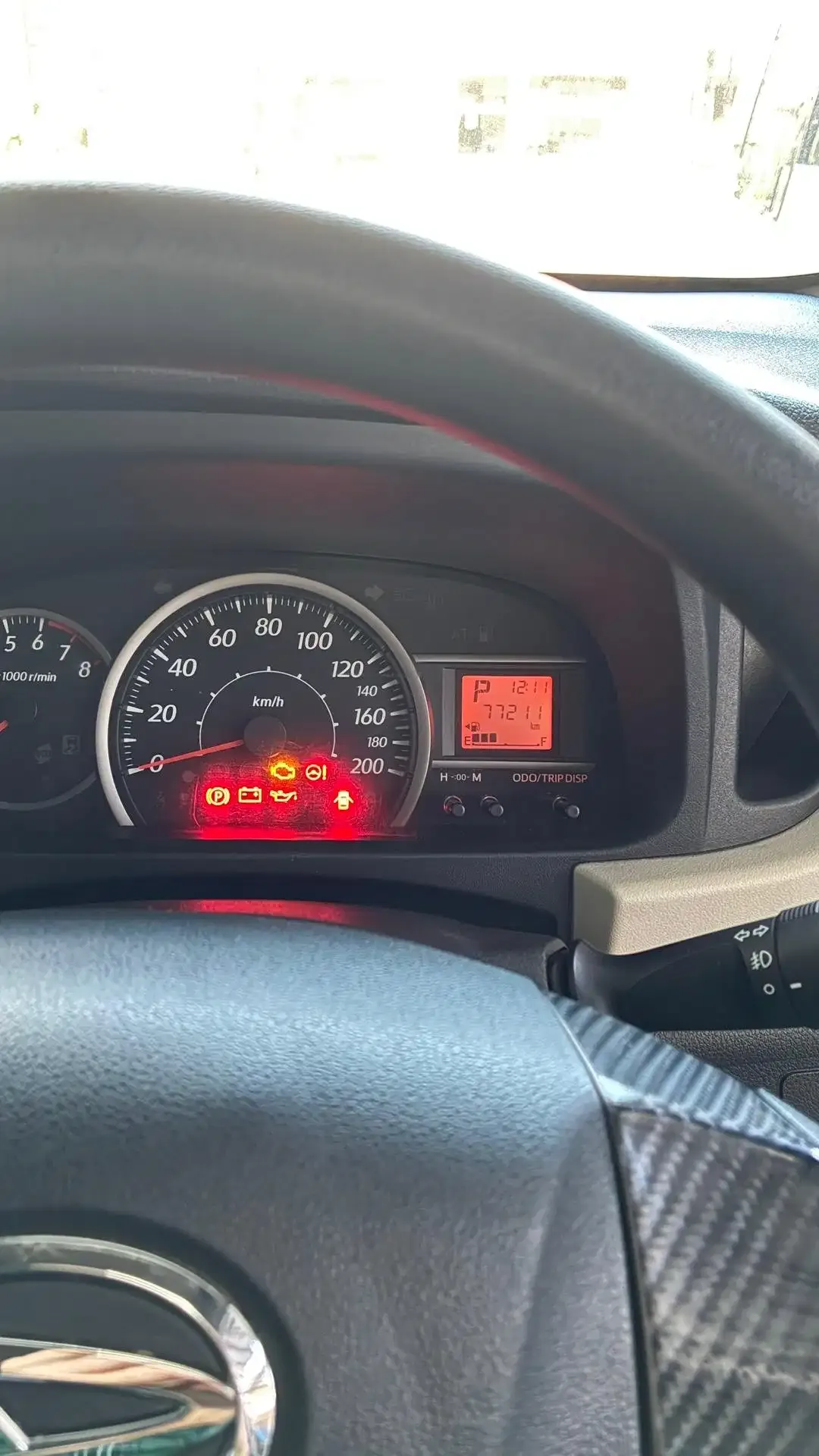 Daihatsu Sigra R 2018 Bensin - Image 8 of 10