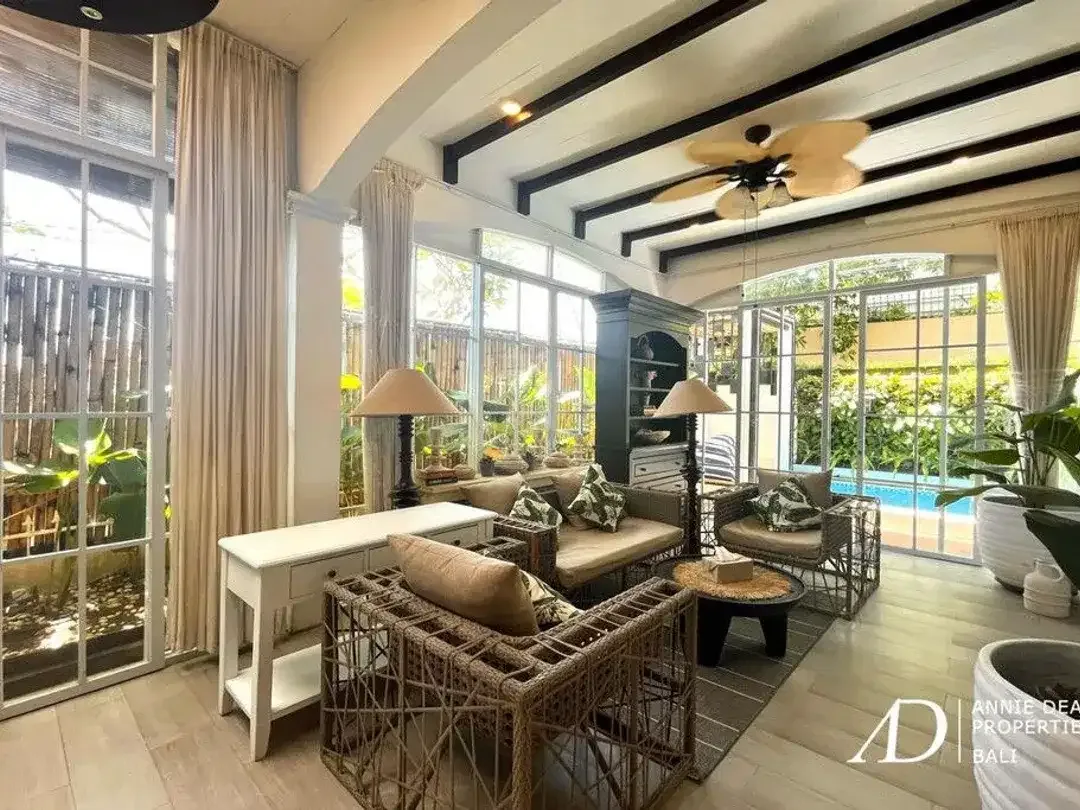 LEASEHOLD | COLONIAL STYLE 3-BED VILLA IN CANGGU - Image 6 of 10