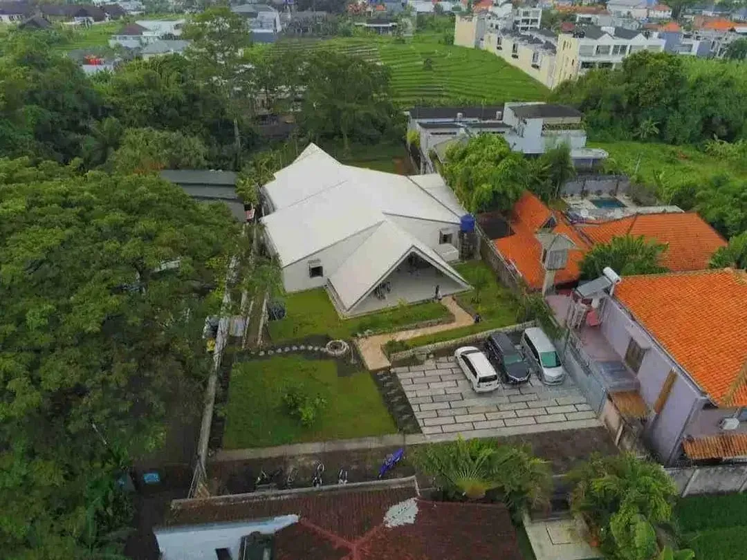 Guest House Freehold 9 Kamar di Batu Bolong Canggu - Image 4 of 10