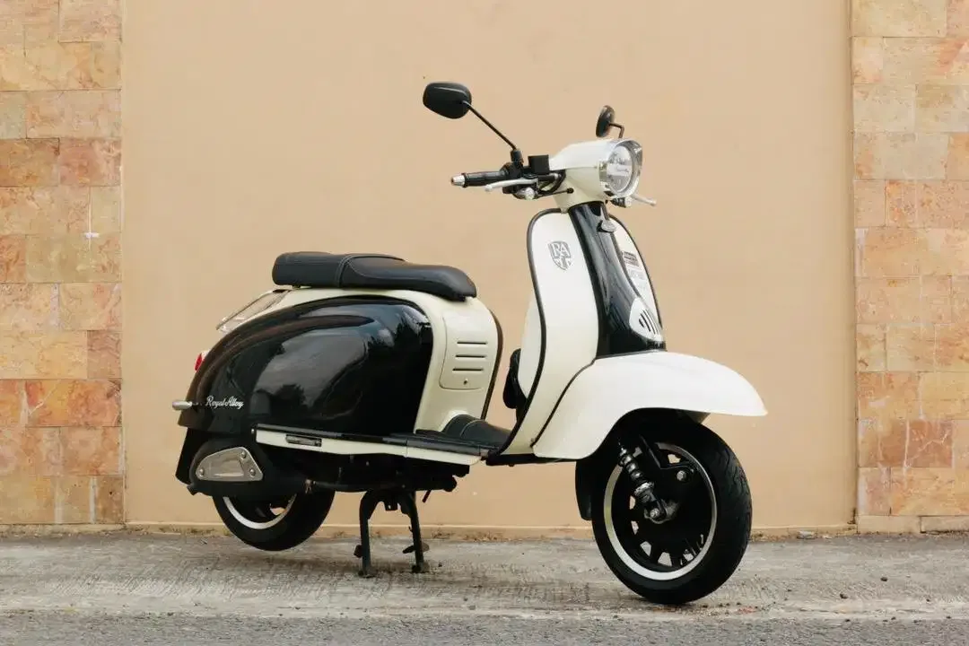 Royal Alloy TG 150 ABS mulus seperti baru mesin sehat siap pakai - Image 1 of 4