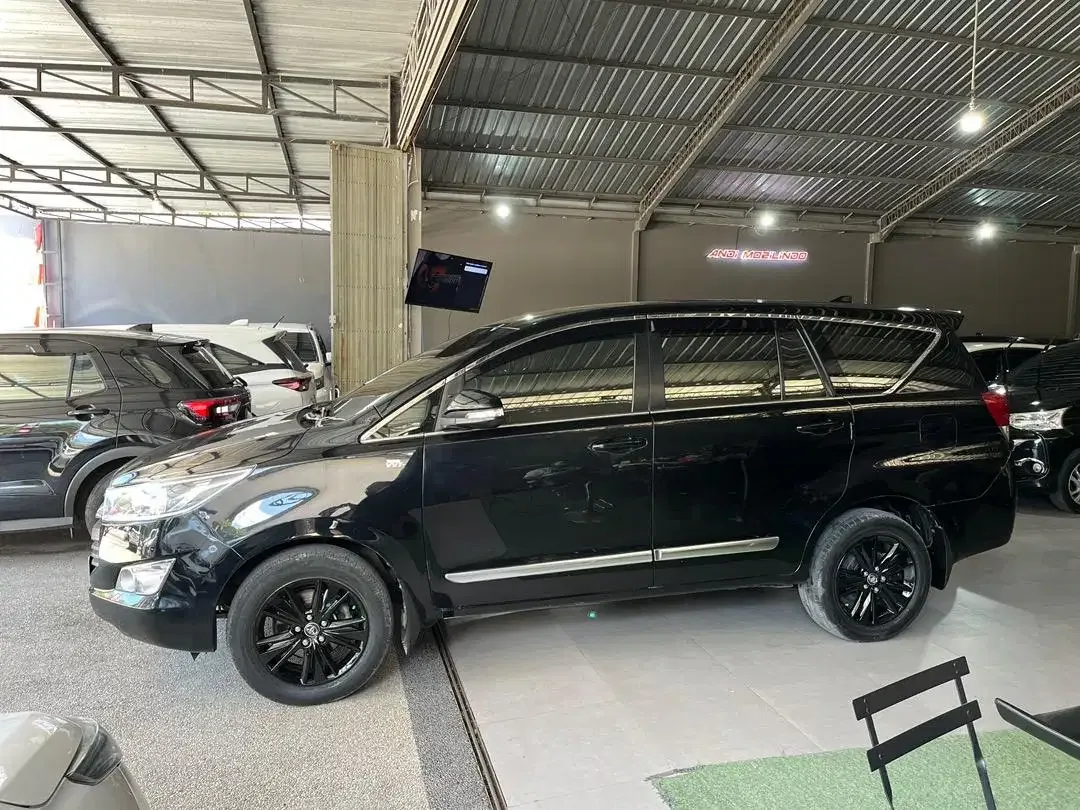 Innova Reborn G Bensin Matic 2017 Pajak Baru DP 20 JT - Image 7 of 10