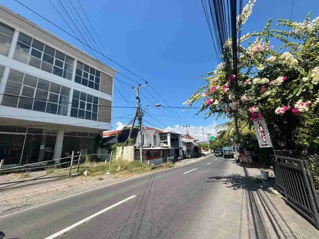 di jual ruko besar di jl utama tkd balian renon dkt sanur - Image 3 of 4