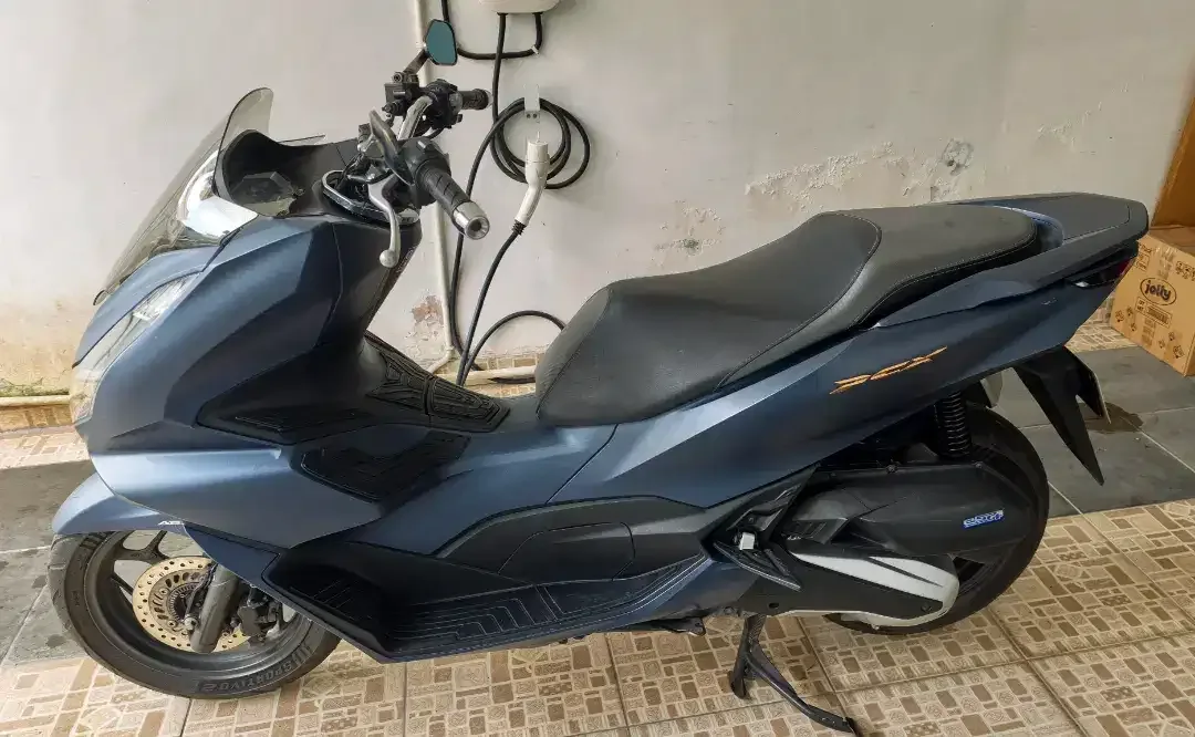 Honda PCX 160 ABS - Image 1 of 9