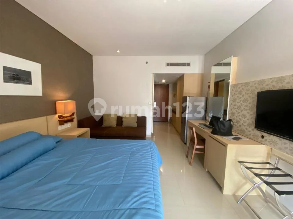 Apartment Studio Lantai 5 Pool View di Ramada Encore Seminyak Area Nyaman dan Strategis - Image 3 of 4