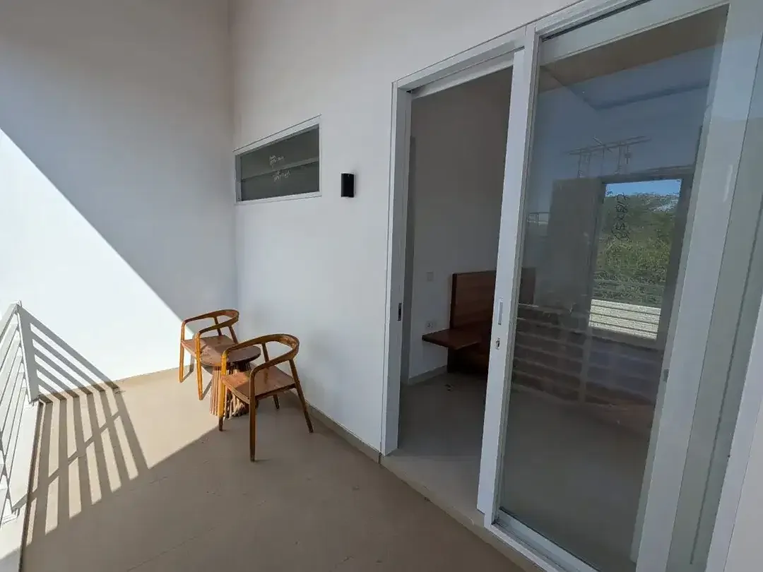 BRAND NEW MODERN VILLA IN UNGASAN - Image 3 of 10