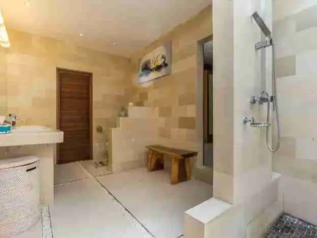 SALE FREEHOLD AND LEASEHOLD CARMYNG VILLA PANTAI NYANYI TANAHLOT TABANAN BALI - Image 3 of 10