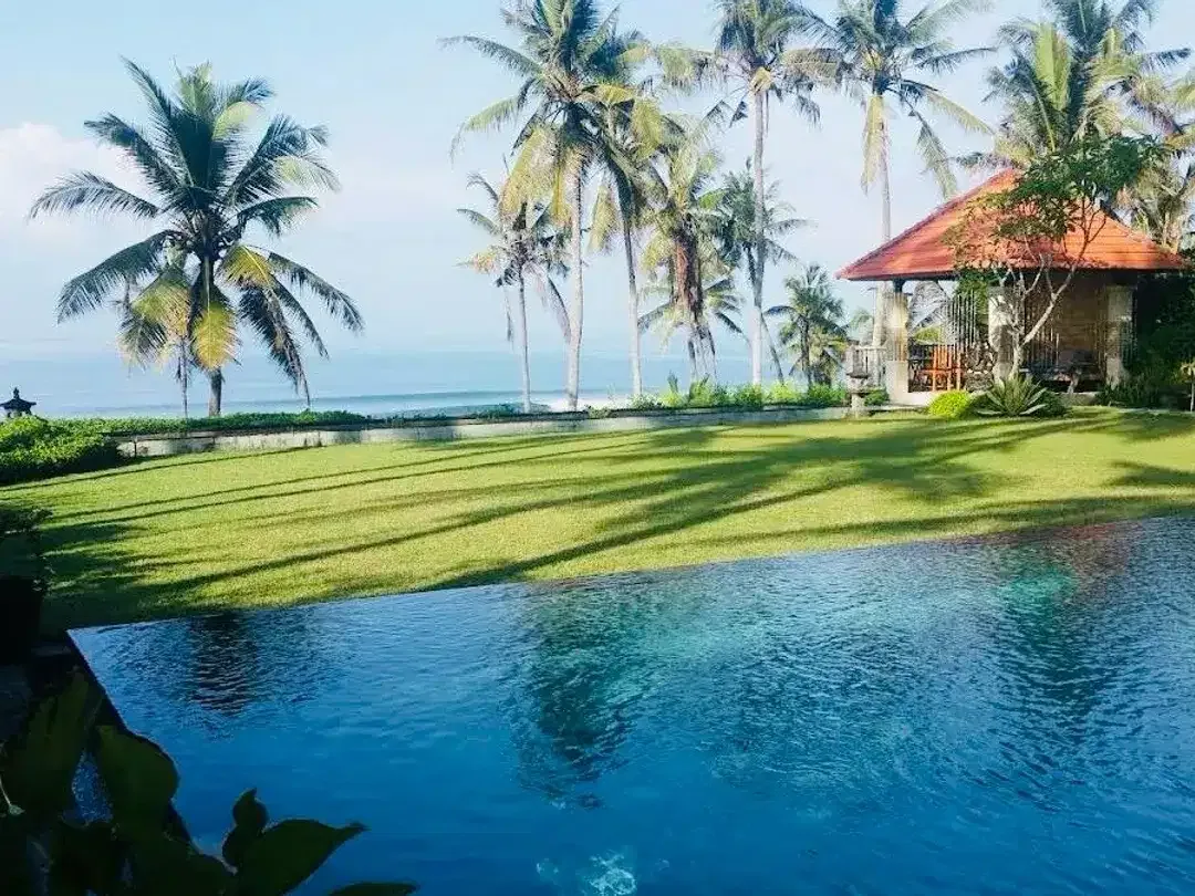 Villa beach front pantai bonian tabanan - Image 2 of 10