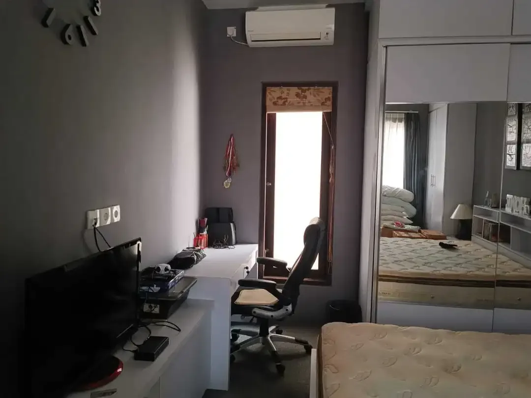 Dijual Rumah 2 Lantai di Gatsu Timur Dekat Mall Living World - Image 3 of 10