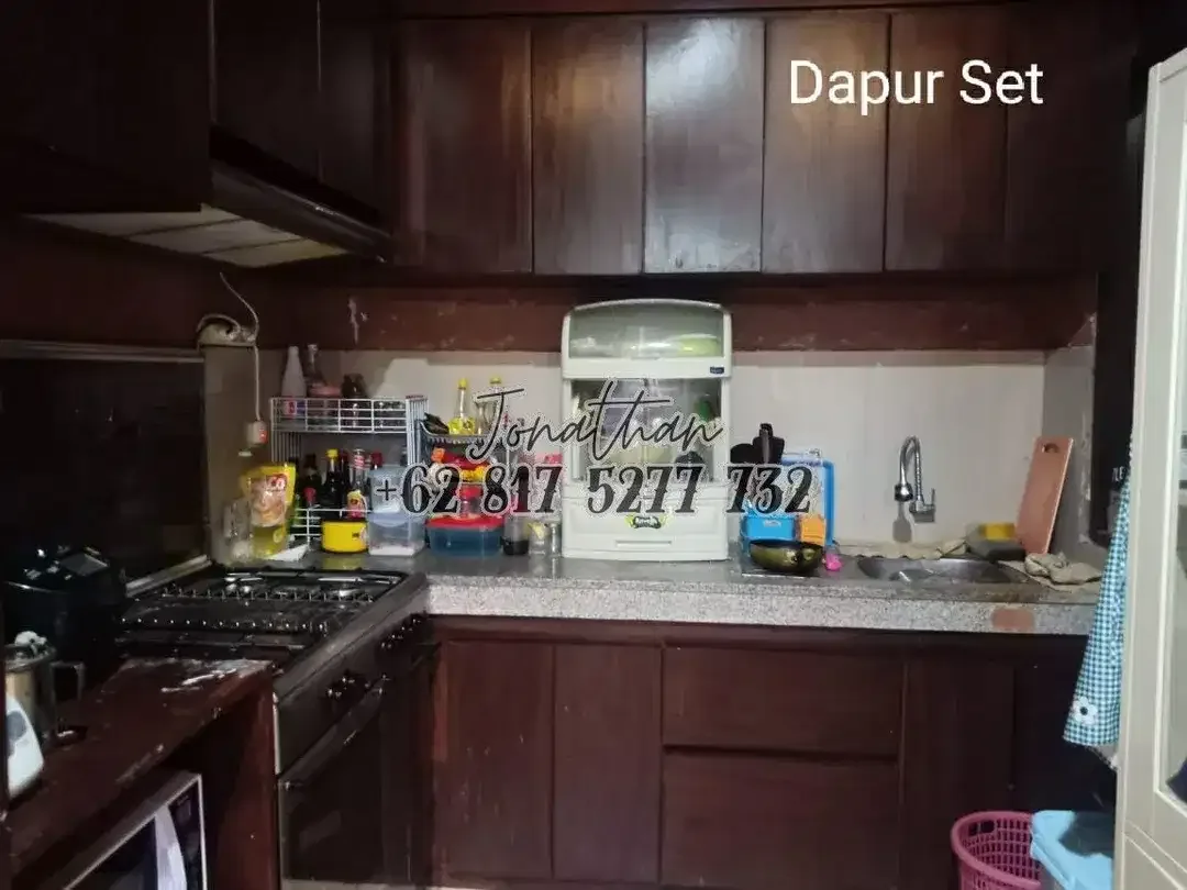 Dijual Rumah 2 Lantai SHM 3 Kamar Tidur Jl. Kor Jimbaran Bawah Badung Bali - Image 3 of 9