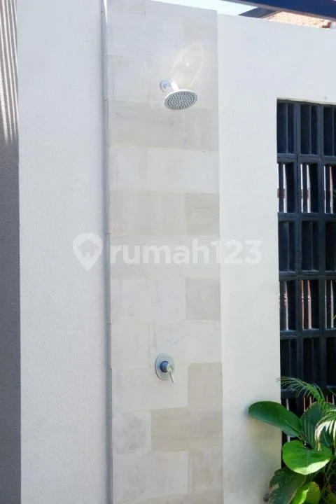 Stunning Brand-New Modern Pool Villa In Prime Sanur - Image 2 of 4