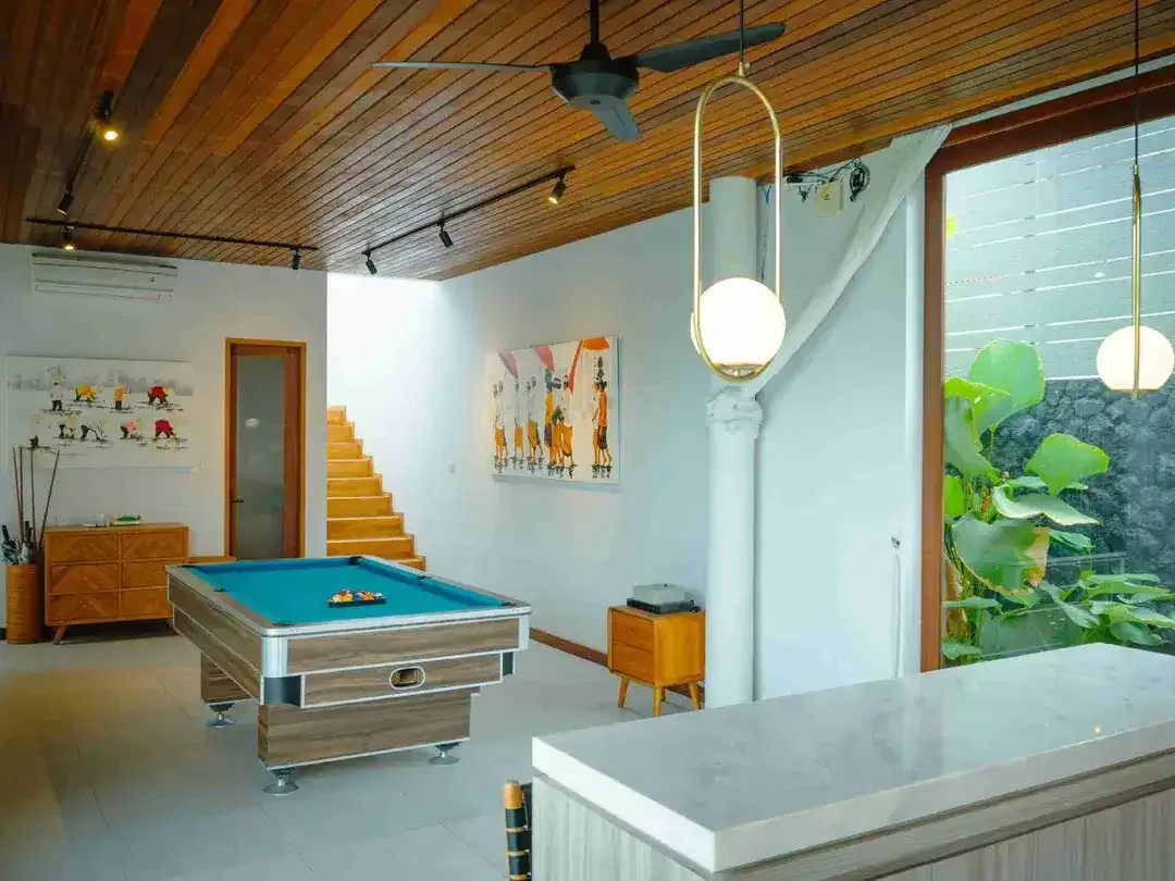 Luxury Tropical Villa in pererenan Canggu, Bali - Image 8 of 10