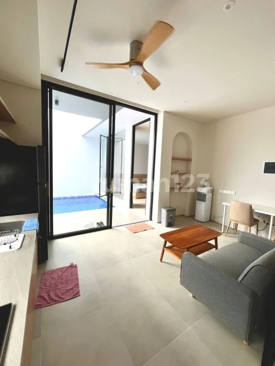 Disewakan Villa Fully Furnished Di Pusat Canggu - Jl Kayu Tulang - Image 3 of 4
