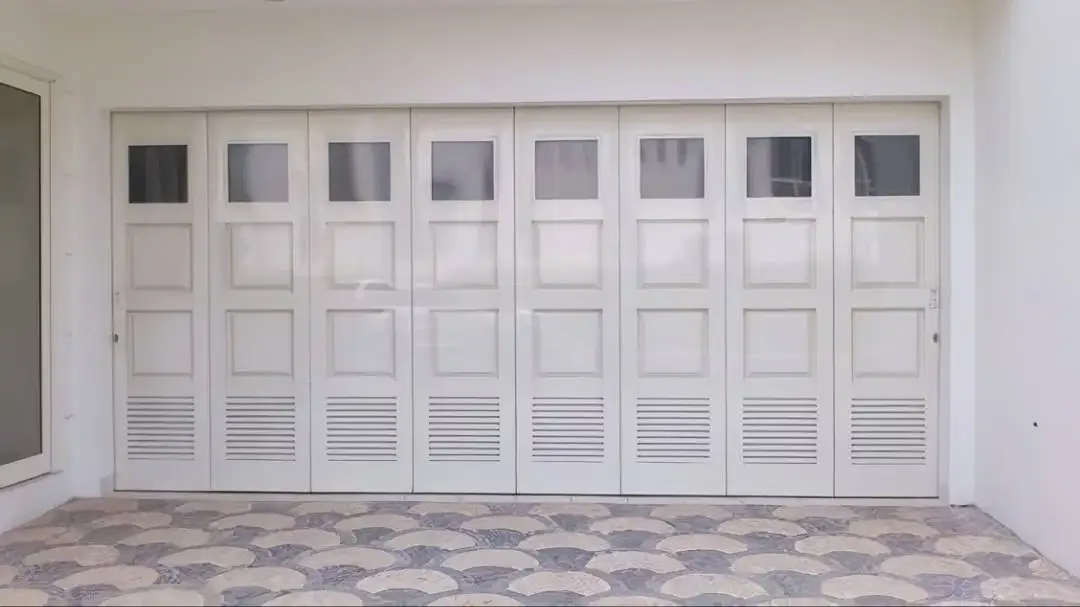 Menerima pesanan dan pemasangan pintu garasi henderson jabodetabek - Image 1 of 6