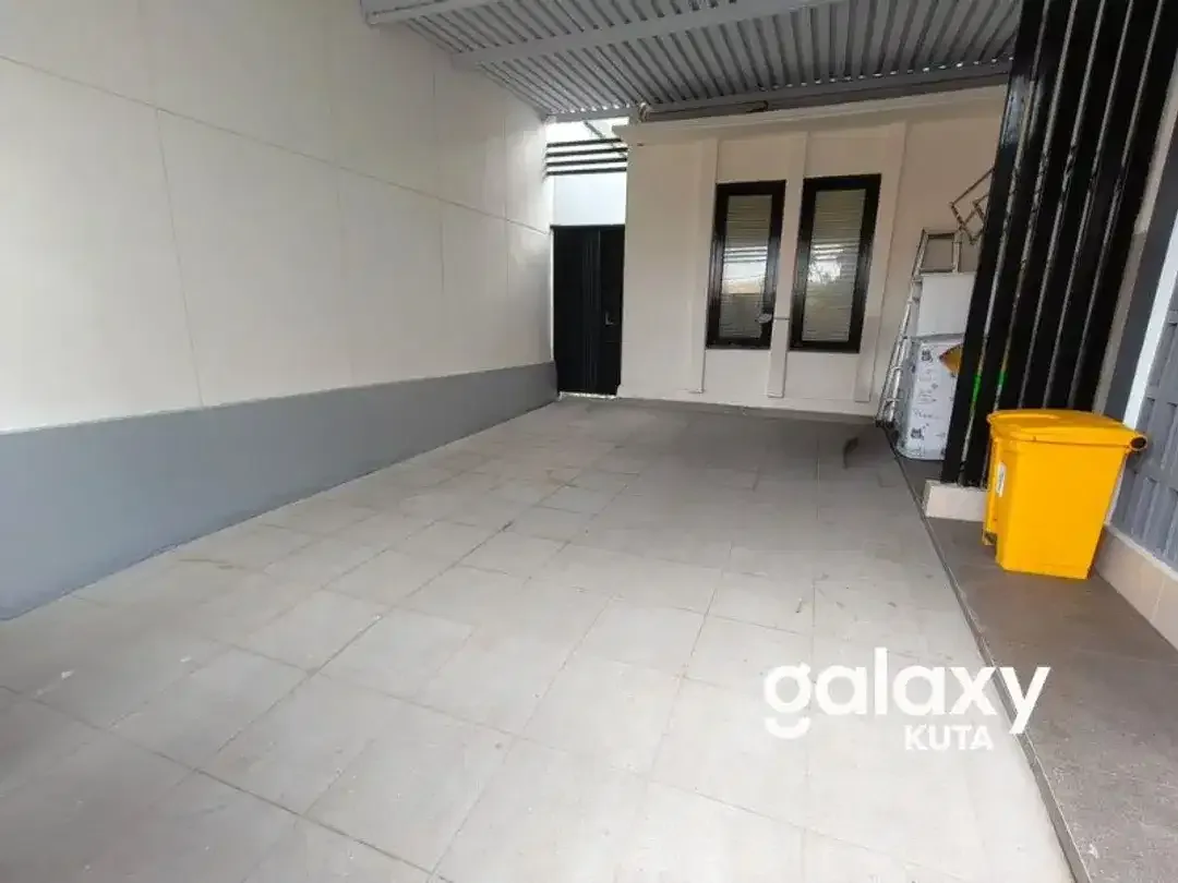 DIJUAL VILLA SIAP HUNI DEKAT PUSAT KULINER DI TAMAN GRIYA JIMBARAN BADUNG - Image 2 of 10