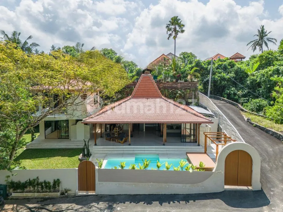 Villa Baru Siap Huni di Ubud - Image 1 of 4