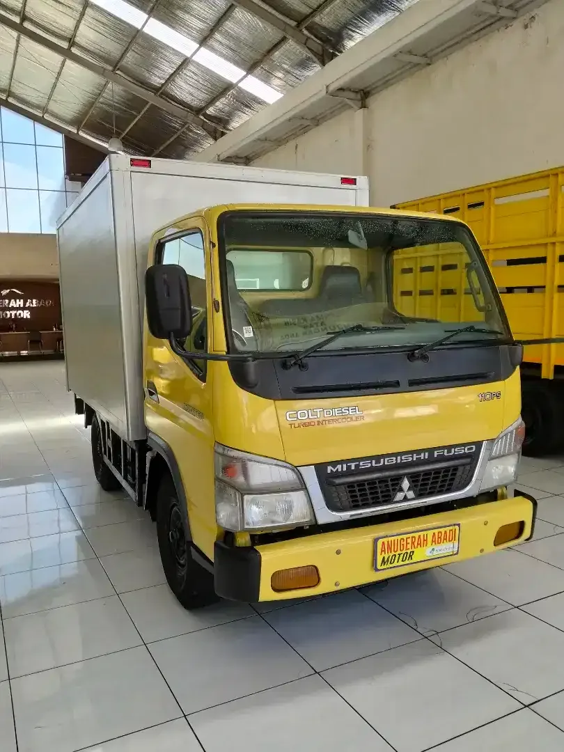 Mitsubishi Canter Engkel 2017 Kuning - Image 3 of 8