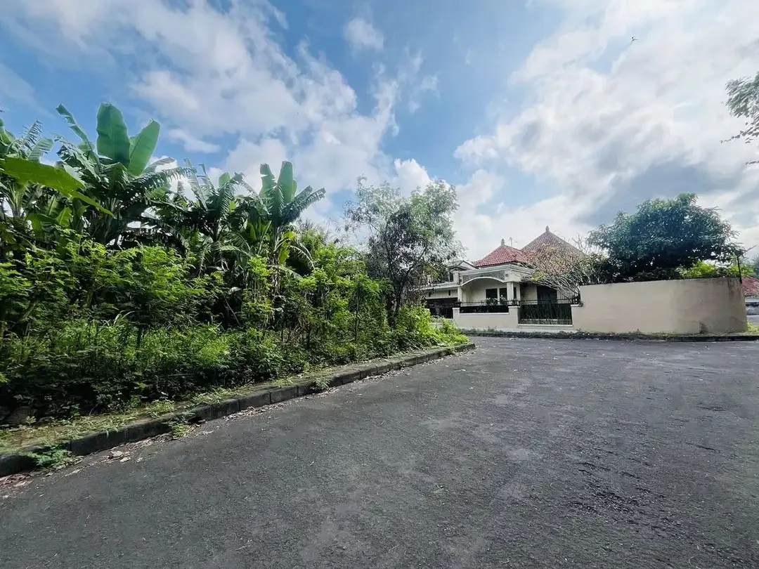DIJUAL TANAH PERUMAHAN KETEWEL GIANYAR BALI - Image 5 of 10