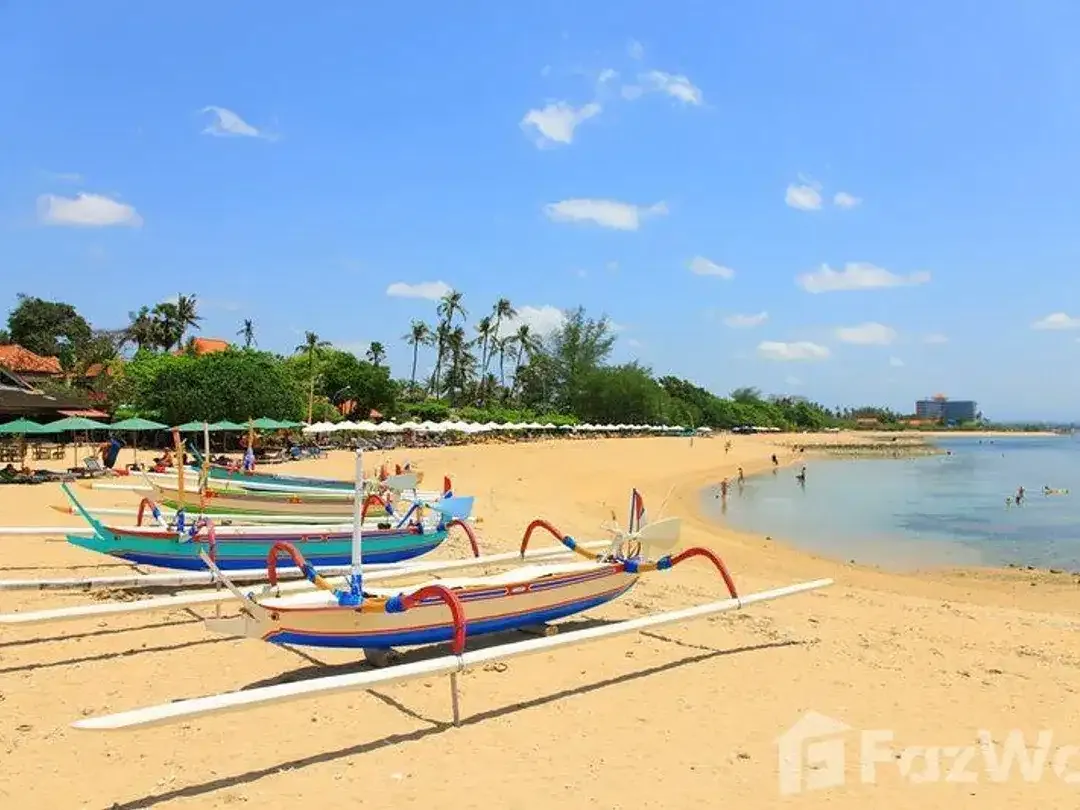 5 Bedroom Villa for sale in Denpasar Selata, Bali - Image 3 of 10