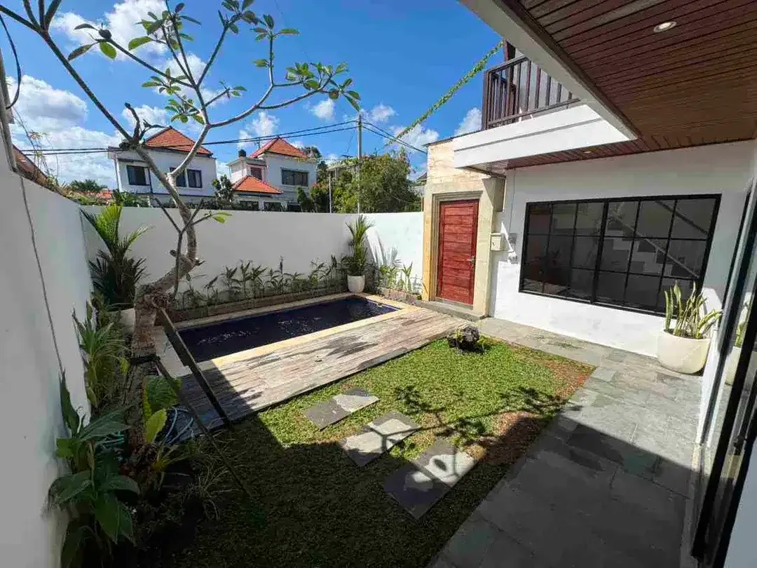 Dijual Vila Mewah & Menawan 3 Lantai dengan Kolam Renang, dan Pemandangan Indah di Cemagi Bali - Image 10 of 10