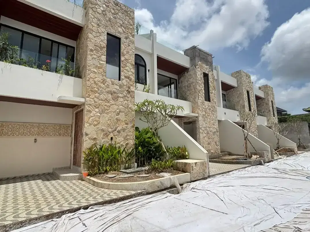 Villa Mewah 3 BR dengan Rooftop dan Ocean View - Image 4 of 9