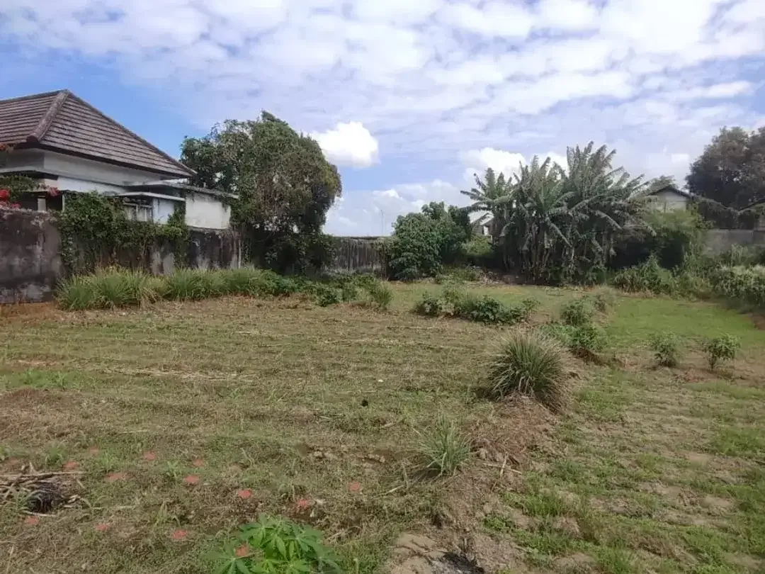Tanah Komersial 40 Are Leasehold 56 Tahun di Padang Galak, Sanur - Image 1 of 4