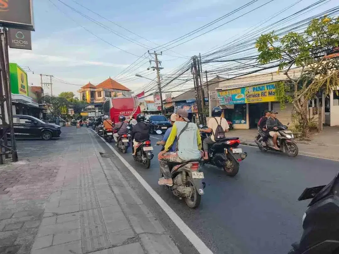 Tanah Komersial Jalan Raya Uluwatu Lebar Depan 20 Meter - Image 7 of 10