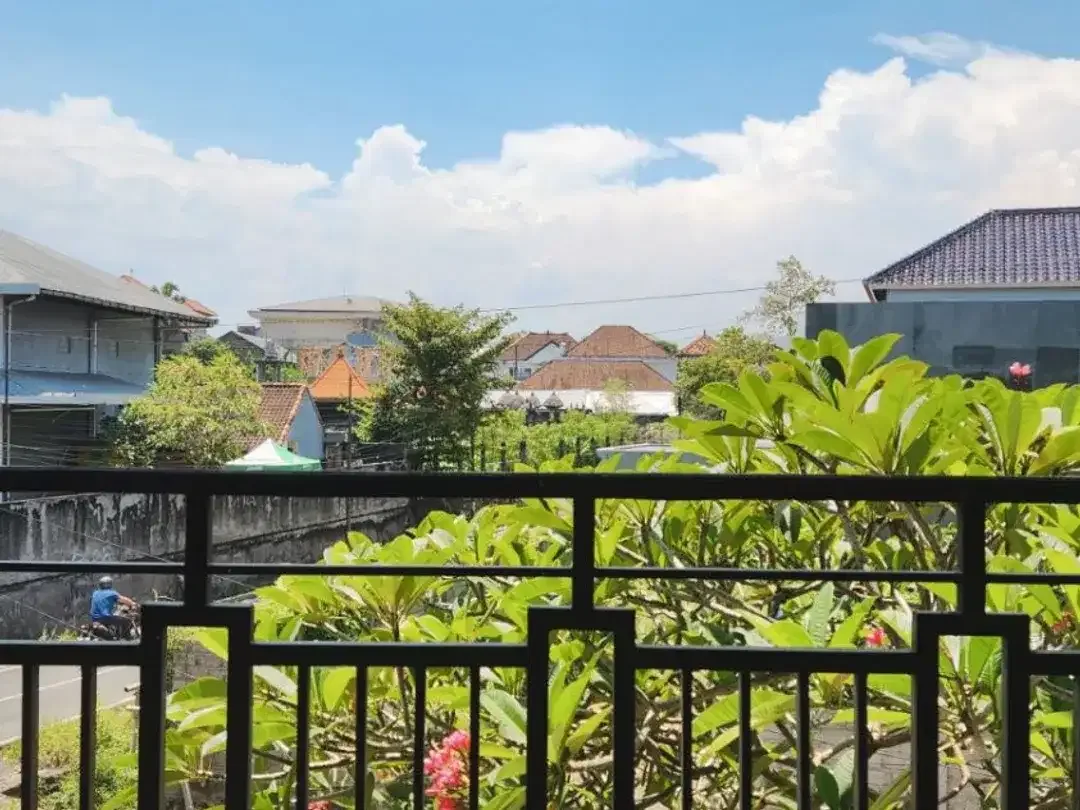 Rumah Spesial Lokasi Premium di Muding Indah, Gatot Subroto Barat - Image 5 of 10