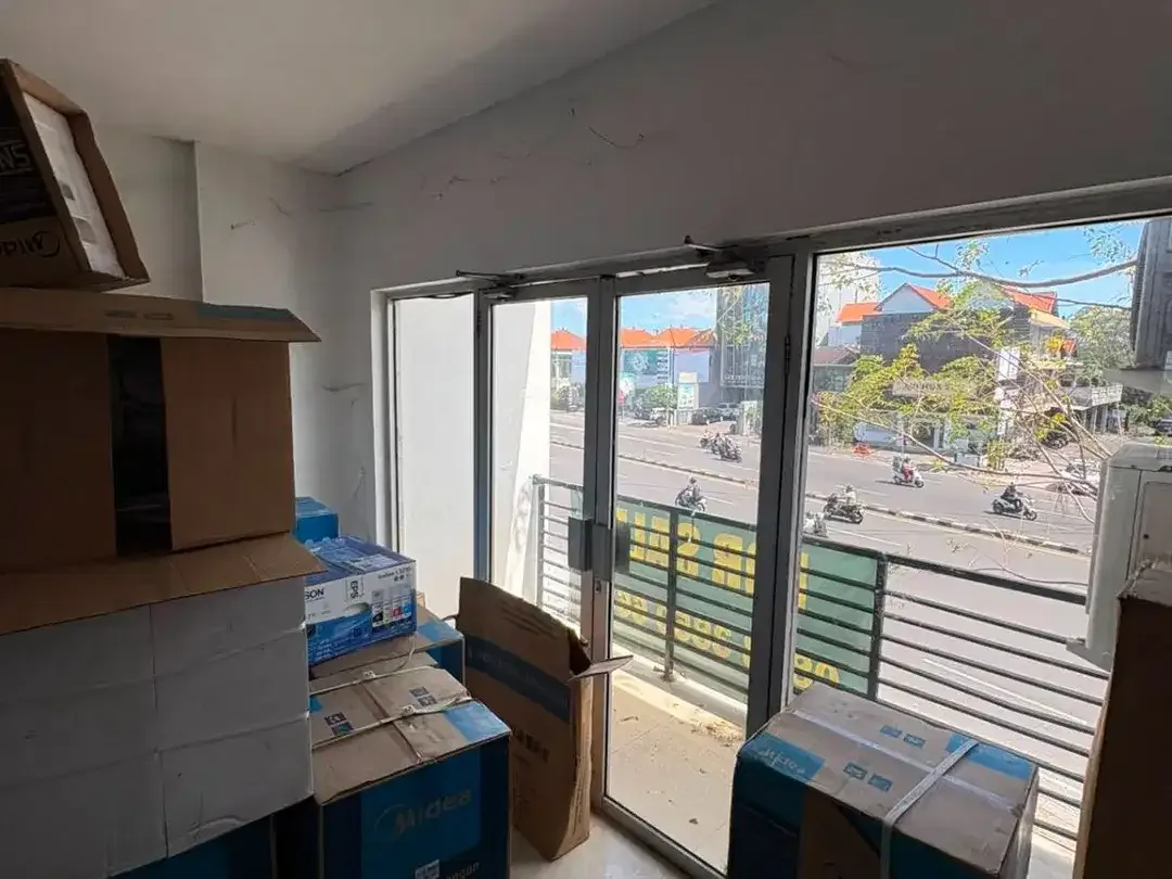 DIJUAL RUKO BARU 3 LANTAI DI PRIME LOCATION DEWA RUCI – SUNSET ROAD - Image 7 of 8