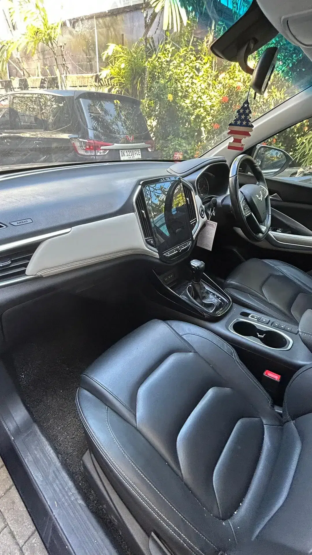 Wuling Almaz Turbo Luxury 2019 Hitam Metalik A/T 1.5 - Image 4 of 5