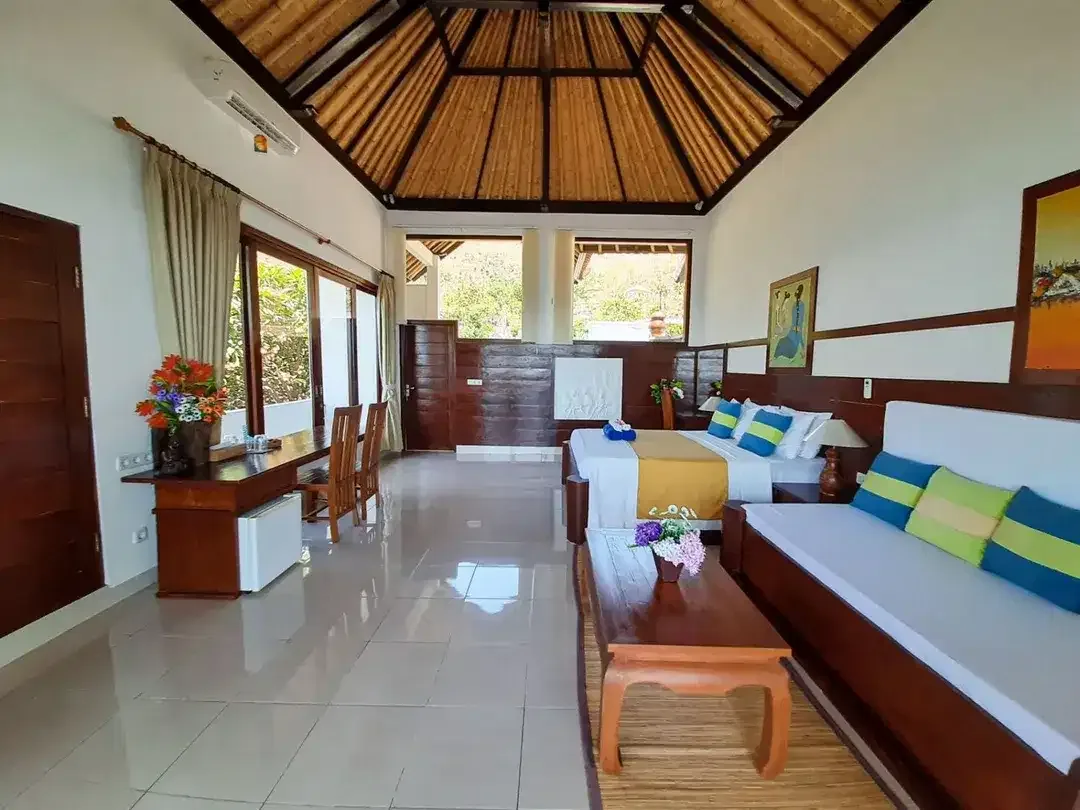 Dijual Villa Lokasi Strategis di Amed Karangasem Bali - Image 5 of 10
