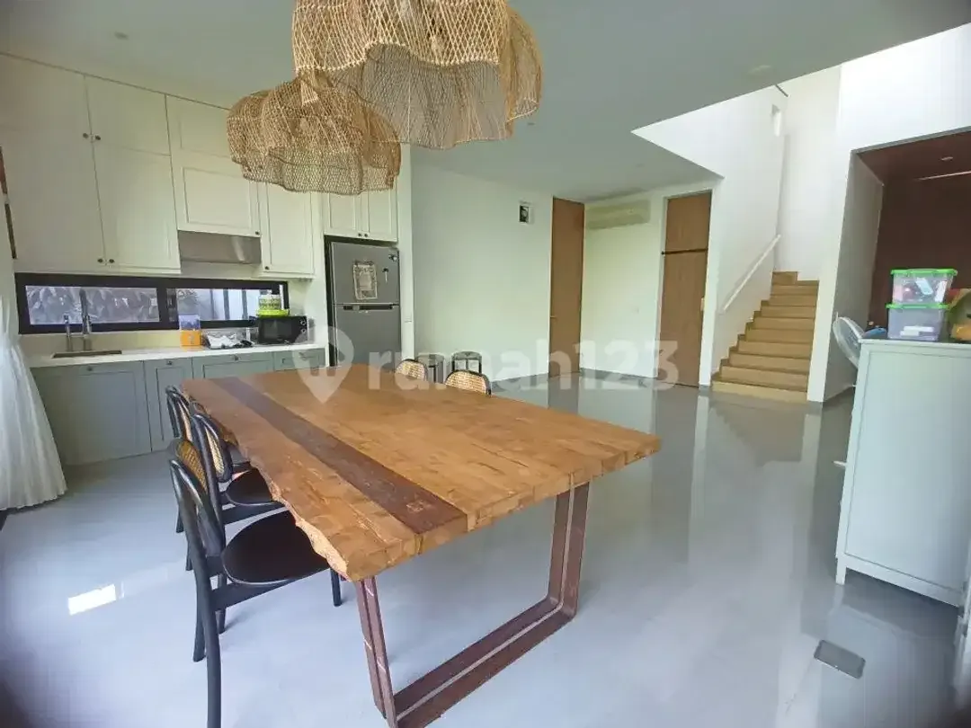 Villa Mewah dan Strategis di Sanur dan Renon - Image 5 of 10