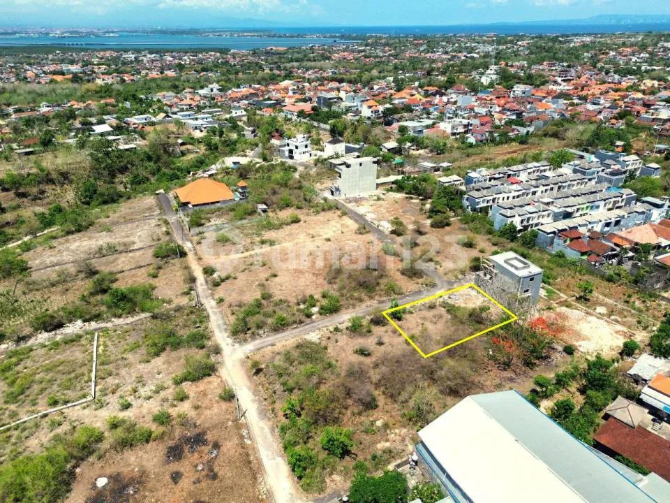 Tanah 600mÂ² di Nuansa Utama Taman Grya Jimbaran - Image 1 of 4