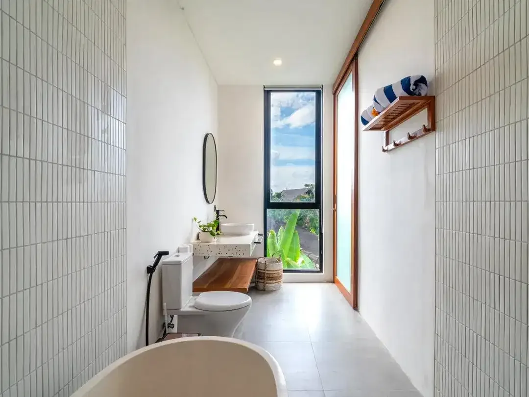 VILLA READY GOOD INVESMENT SUPER PREMIUM DEKAT CENTRAL CANGGU DAN BEACH - Image 10 of 10