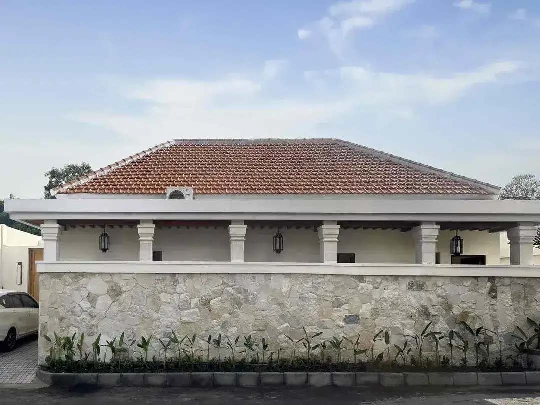 TROPICAL MODERN VILLA FOR SALE IN KEROBOKAN, BALI - Image 4 of 10