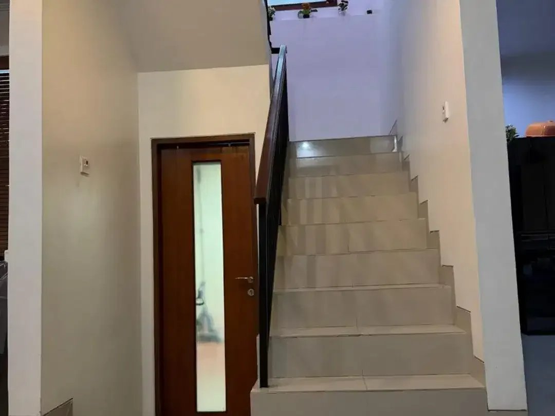 FULLY FURNISHED MODERN HOME PANJER DENPASAR - Image 4 of 10