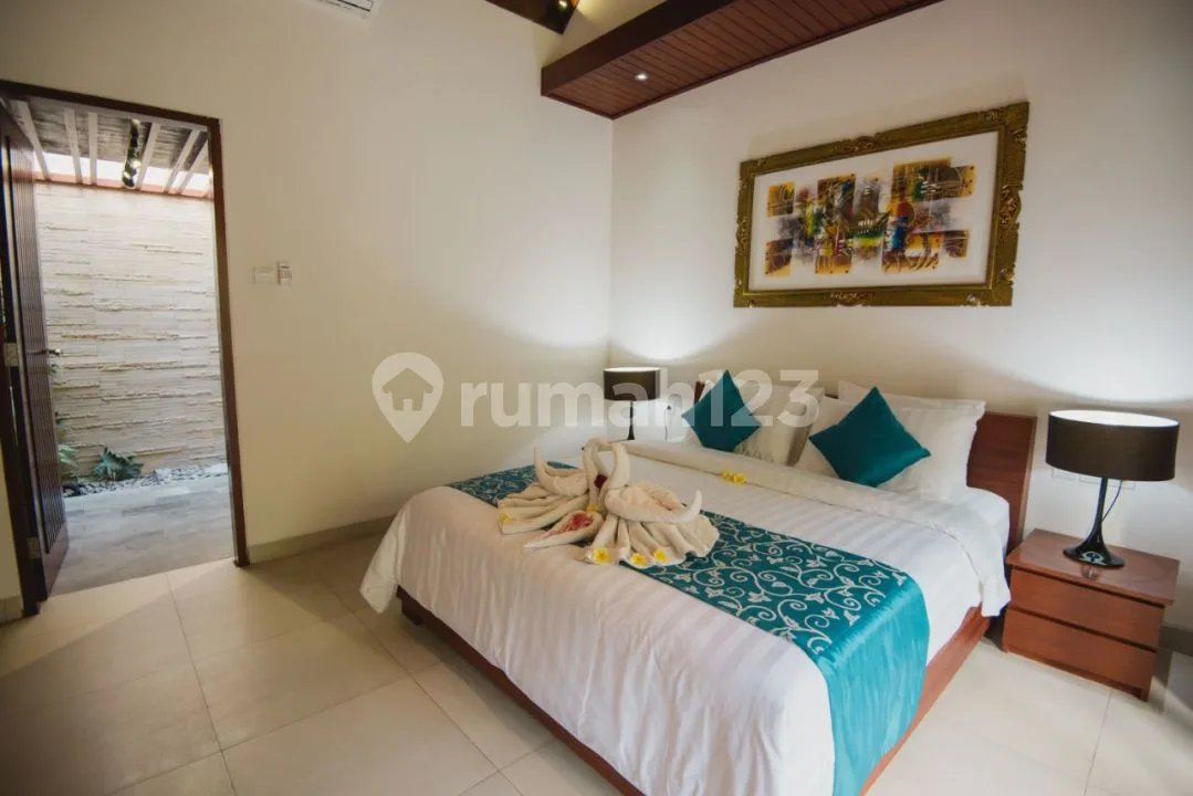 Villa Tropis di Jl. Raya Pantai Berawa cocok untuk keluarga Kecil - Image 4 of 4