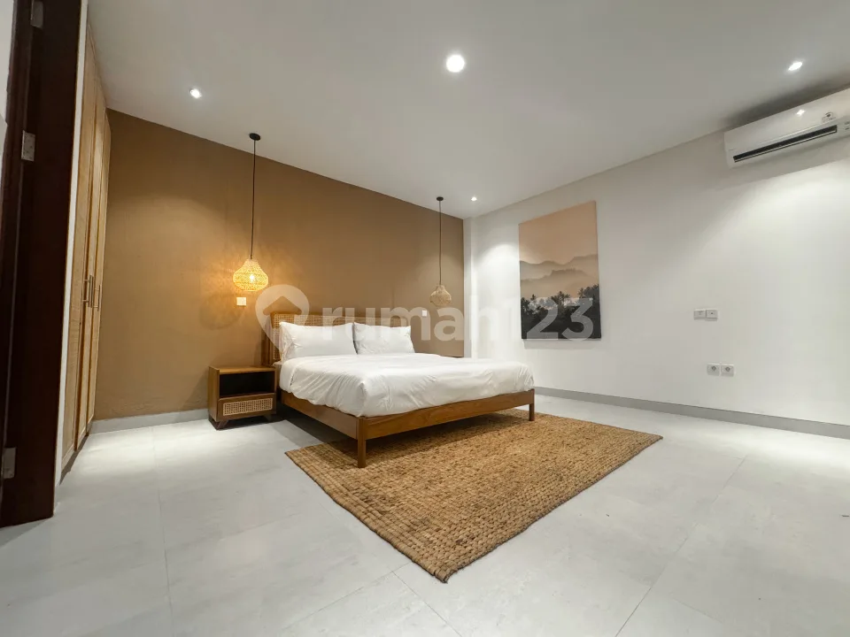 Villa Luxury Modern 3BR Furnished dekat Pantai Pererenan - Image 4 of 4
