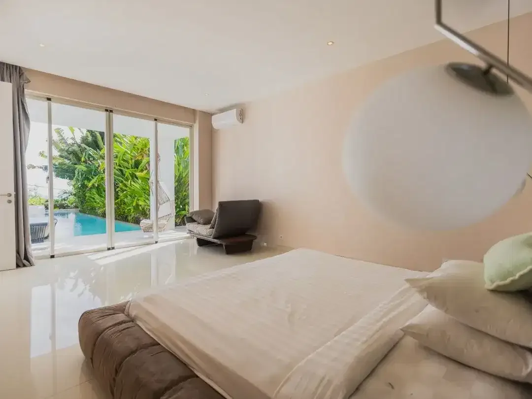 Ocean View Villa di Ungasan Dekat Sidewalk Jimbaran Freehold & Leasehold - Image 9 of 10
