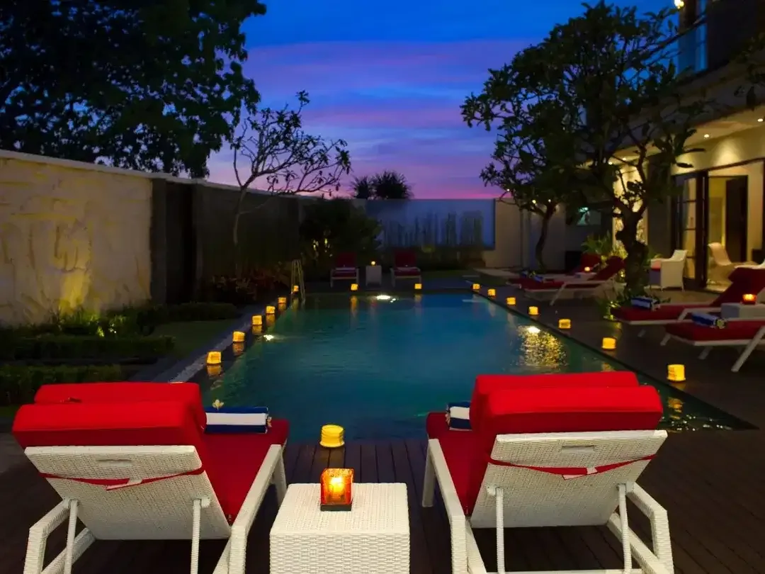 Villa Luxury Balinese Modern Pantai Batu Belig Seminyak Badung Bali - Image 10 of 10