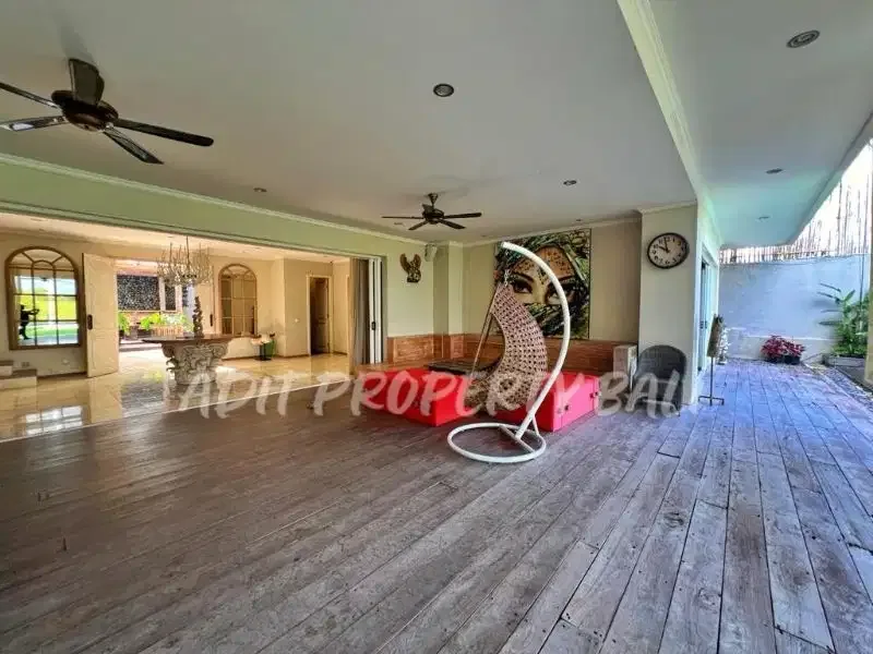 Villa Luxury View Sawah Berawa Canggu Badung Bali - Image 8 of 10
